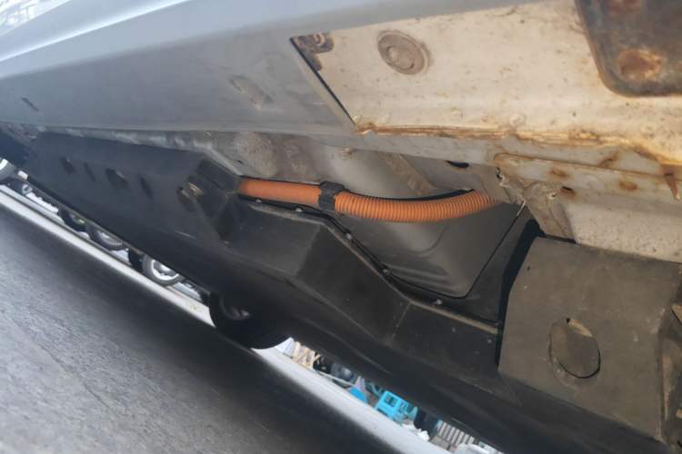 Used BAIC Beijing EU5 2018 R500 Smart Edition Chassis Rear Left