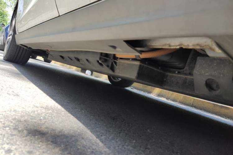 Used BAIC Beijing EU5 2018 R500 Smart Edition Chassis Rear Left