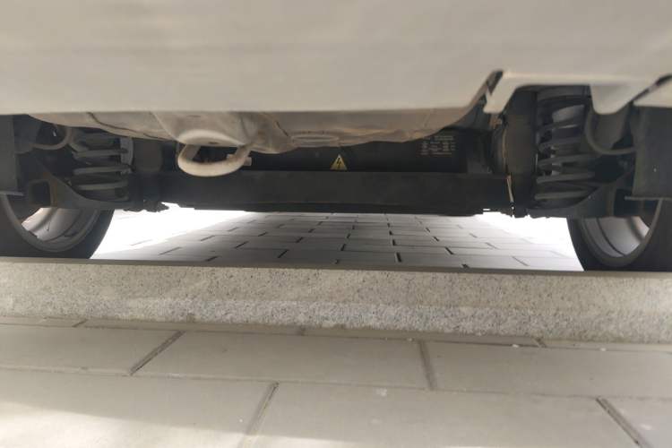 Used BAIC Beijing EU5 2018 R500 Smart Wind Edition Chassis Rear
