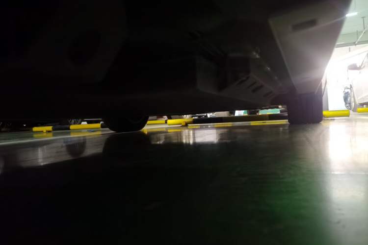 Used BAIC Beijing EU5 2018 R500 Smart Wind Edition Chassis Rear Right