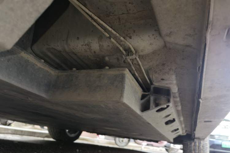 Used BAIC Beijing EU5 2018 R500 Smart Wind Edition Chassis Rear Right