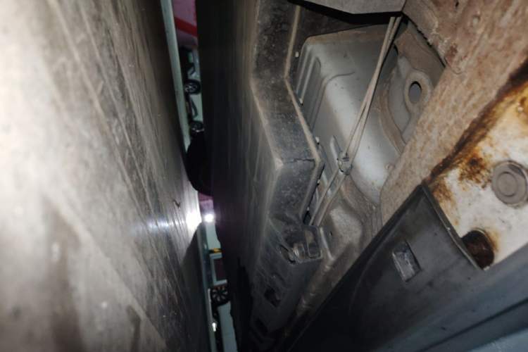 Used BAIC Beijing EU5 2018 R500 Smart Wind Edition Chassis Rear Right