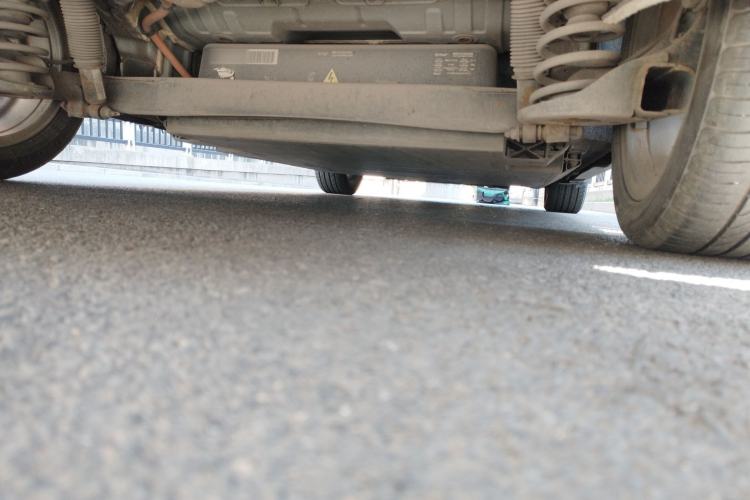 Used BAIC Beijing EU5 2018 R500 Smart Wind Edition Chassis Rear Right