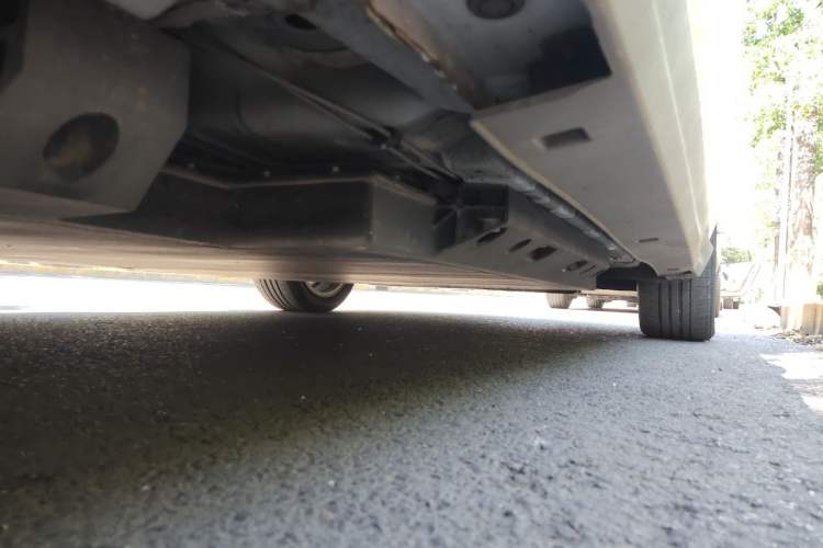 Used BAIC Beijing EU5 2018 R500 Smart Edition Chassis Rear Right