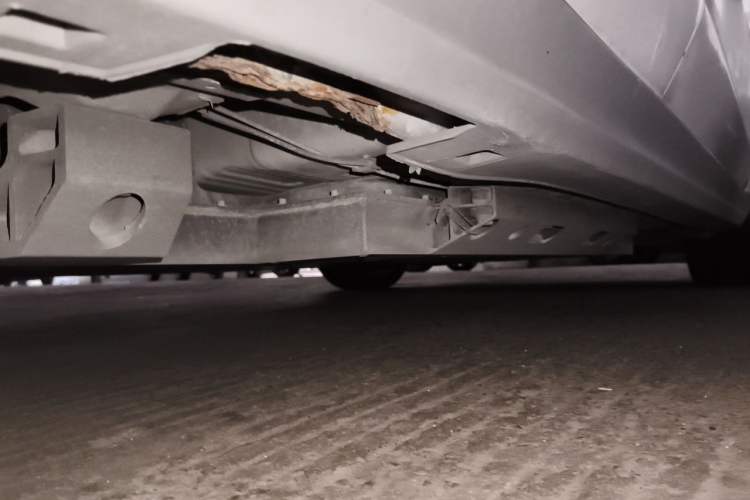 Used BAIC Beijing EU5 2018 R500 Smart Wind Edition Chassis Rear Right