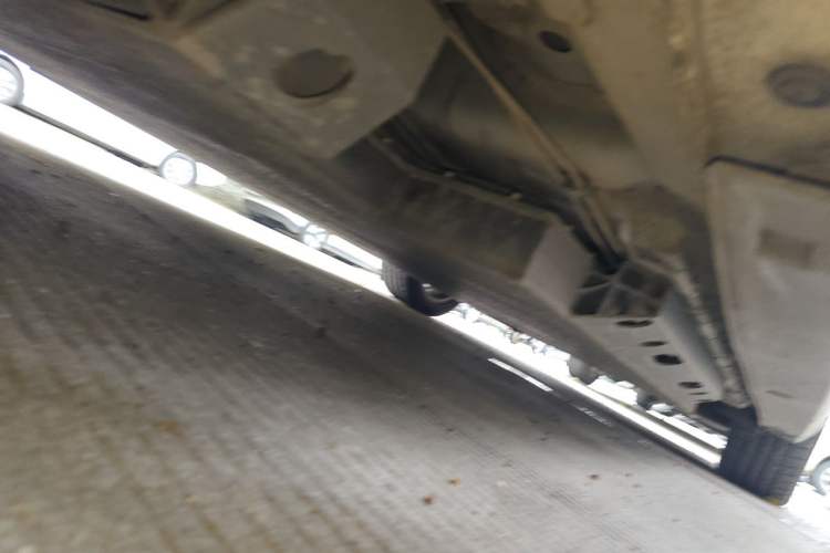 Used BAIC Beijing EU5 2018 R500 Smart Wind Edition Chassis Rear Right