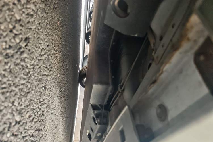 Used BAIC Beijing EU5 2018 R500 Smart Wind Edition Chassis Rear Right