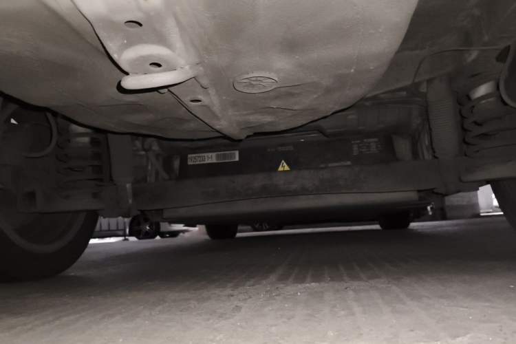 Used BAIC Beijing EU5 2018 R500 Smart Wind Edition Chassis Rear