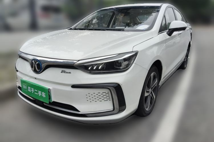 Gebrauchter BAIC Beijing EU5 2018 R500 Smart Wind Edition Guazi used car, China used car export, Used car for sale, Used  cars, Cheapest cars for sale