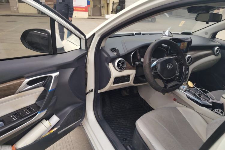 Used BAIC Beijing EU5 2018 R500 Smart Wind Edition Driver Seat