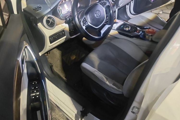 Used BAIC Beijing EU5 2018 R500 Smart Wind Edition Driver Seat