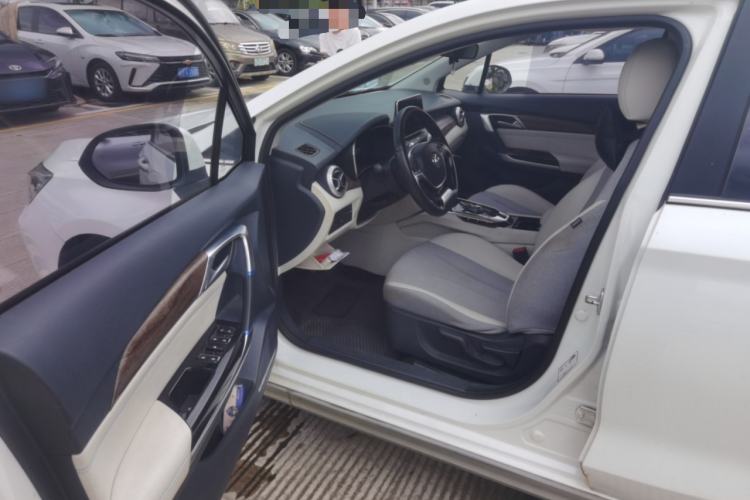 Used BAIC Beijing EU5 2018 R500 Smart Wind Edition Driver Seat