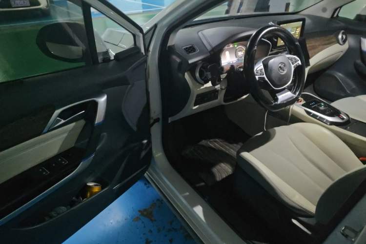 Used BAIC Beijing EU5 2018 R500 Smart Wind Edition Driver Seat