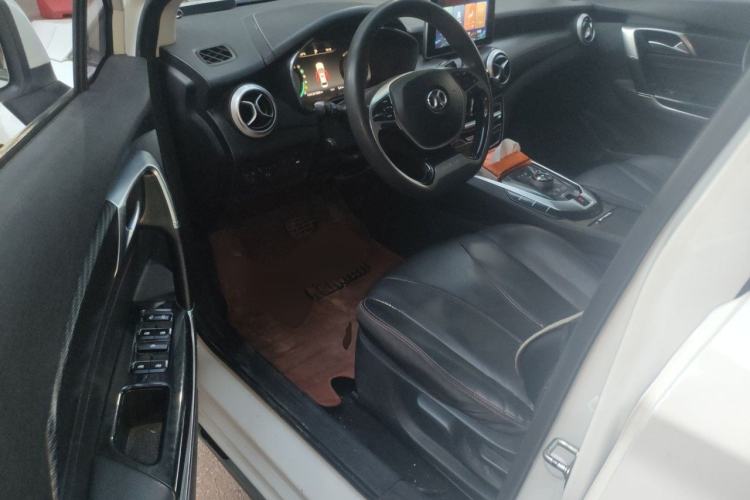 Used BAIC Beijing EU5 2018 R500 Smart Wind Edition Driver Seat