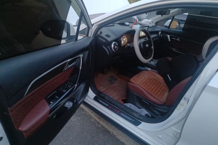 Used BAIC Beijing EU5 2018 R500 Smart Wind Edition Driver Seat
