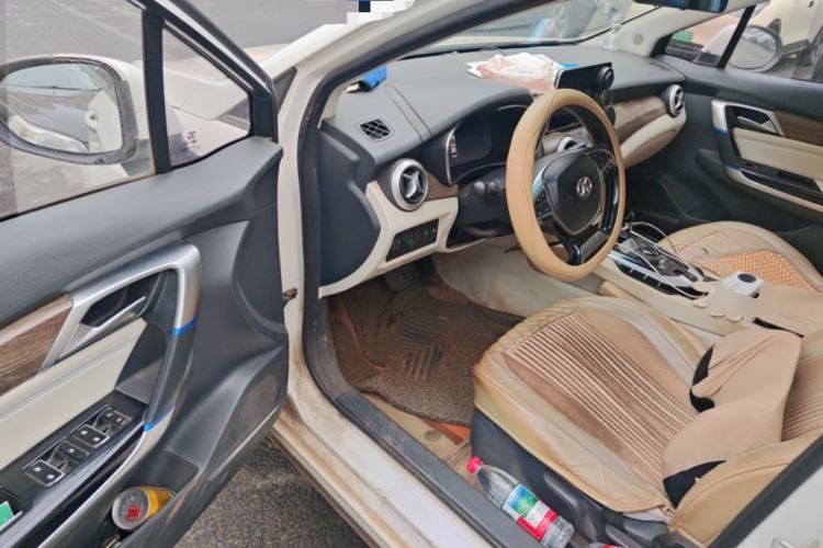 Used BAIC Beijing EU5 2018 R500 Smart Wind Edition Driver Seat