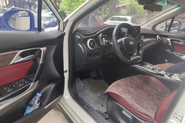 Used BAIC Beijing EU5 2018 R500 Smart Wind Edition Driver Seat