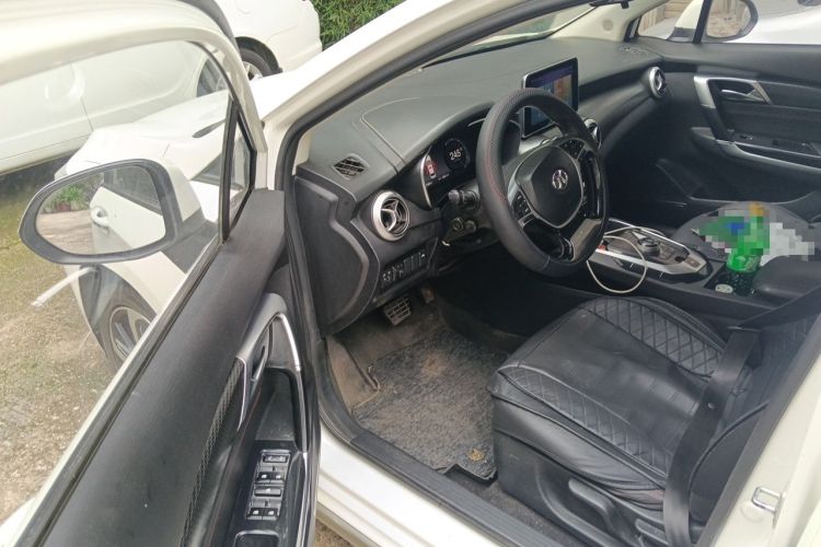 Used BAIC Beijing EU5 2018 R500 Smart Wind Edition Driver Seat