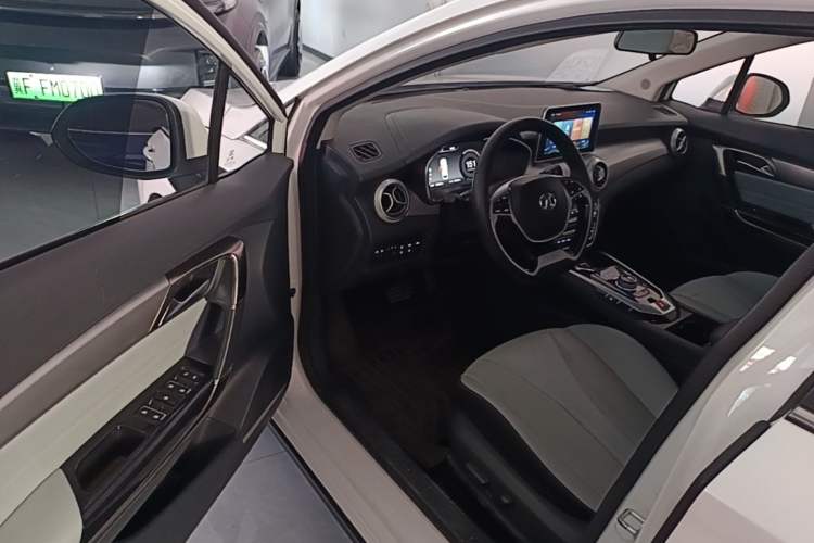 Used BAIC Beijing EU5 2018 R550 Smart Trend Edition Driver Seat