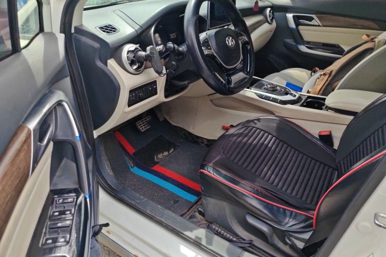 Used BAIC Beijing EU5 2018 R500 Smart Wind Edition Driver Seat