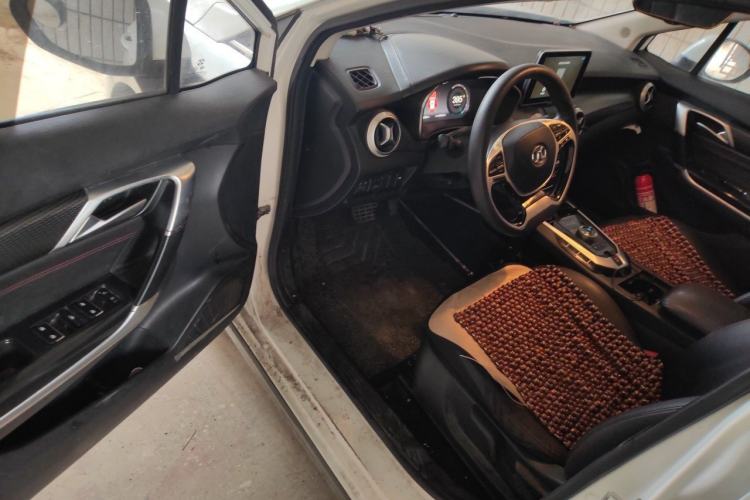 Used BAIC Beijing EU5 2018 R500 Smart Wind Edition Driver Seat