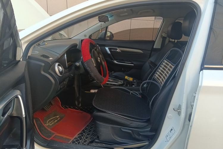 Used BAIC Beijing EU5 2018 R500 Smart Wind Edition Driver Seat