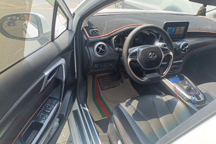 Used BAIC Beijing EU5 2018 R500 Smart Wind Edition Driver Seat