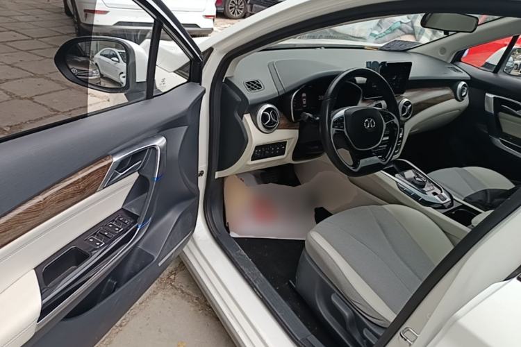 Used BAIC Beijing EU5 2018 R500 Smart Wind Edition Driver Seat
