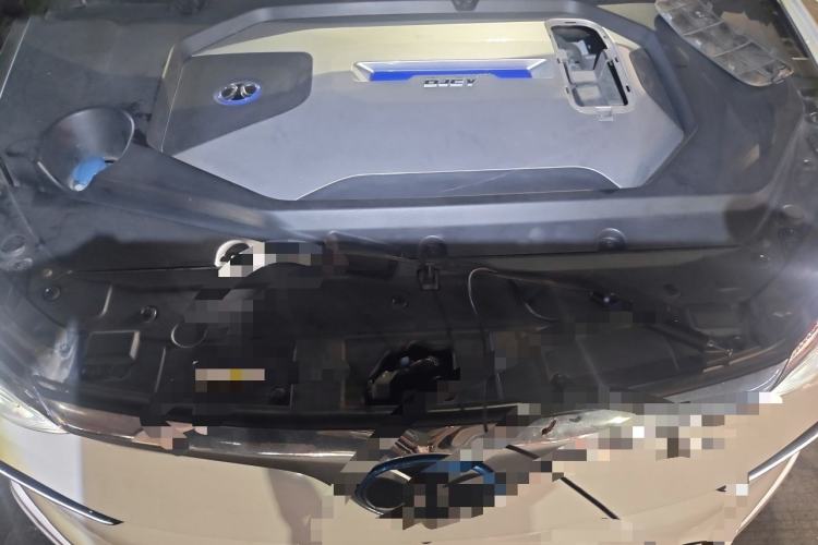 Used BAIC Beijing EU5 2018 R500 Smart Wind Edition Engine Bay