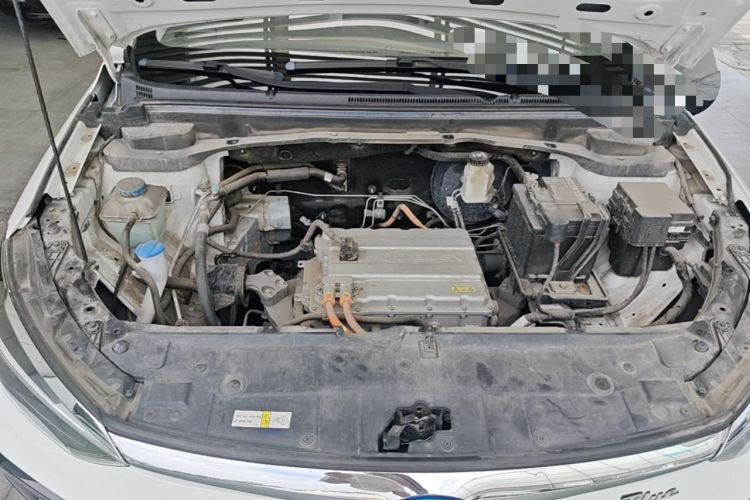 Used BAIC Beijing EU5 2018 R500 Smart Wind Edition Engine Bay