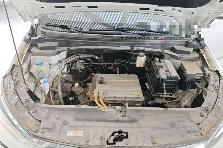 Used BAIC Beijing EU5 2018 R500 Smart Wind Edition Engine Bay