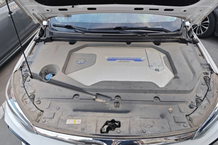 Used BAIC Beijing EU5 2018 R500 Smart Wind Edition Engine Bay