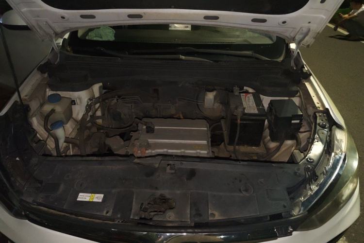 Used BAIC Beijing EU5 2018 R500 Smart Wind Edition Engine Bay
