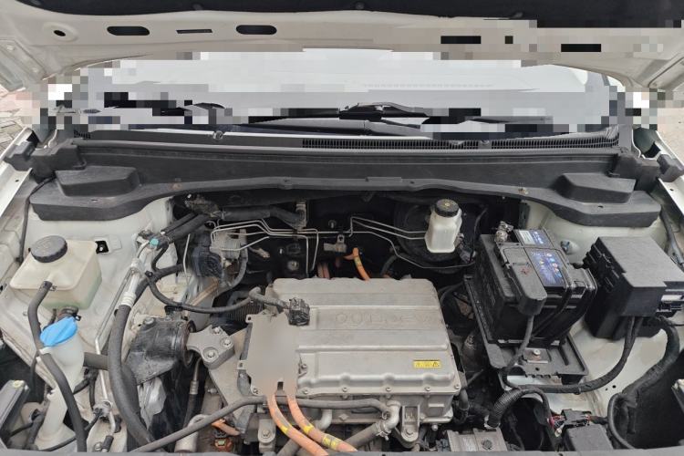 Used BAIC Beijing EU5 2018 R500 Smart Wind Edition Engine Bay