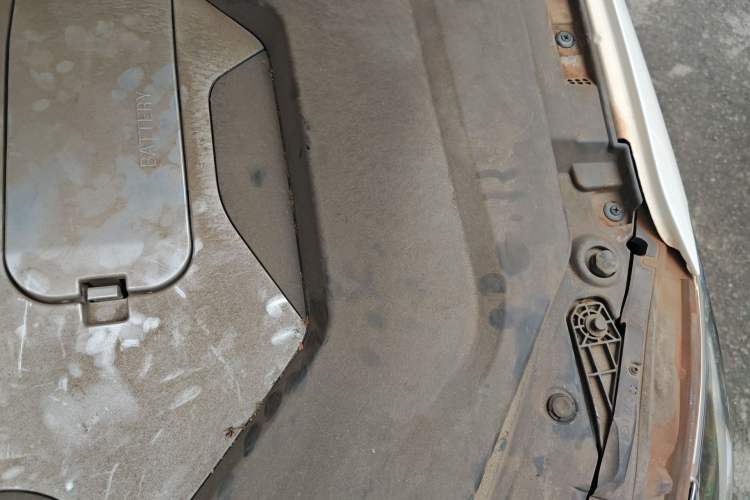 Used BAIC Beijing EU5 2018 R500 Smart Wind Edition Engine Bay Left