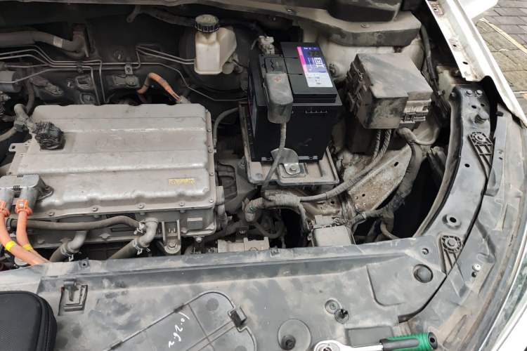 Used BAIC Beijing EU5 2018 R500 Smart Wind Edition Engine Bay Left