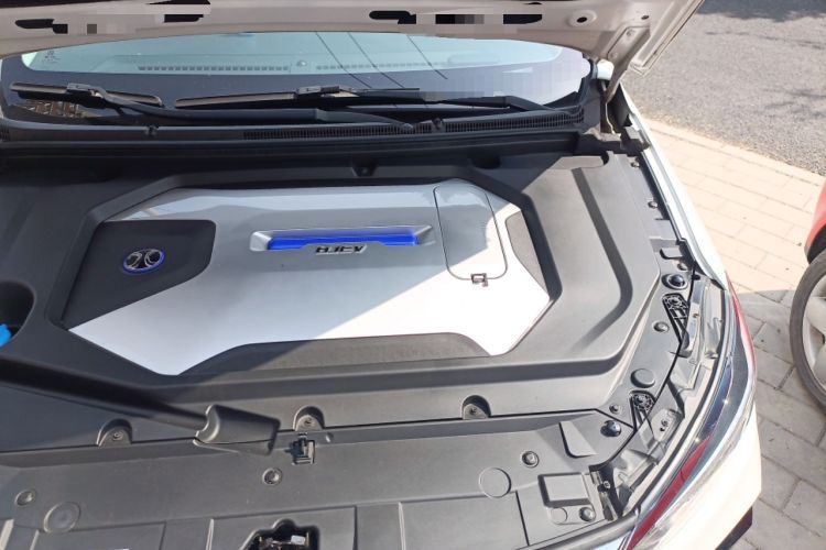 Used BAIC Beijing EU5 2018 R500 Smart Wind Edition Engine Bay Left
