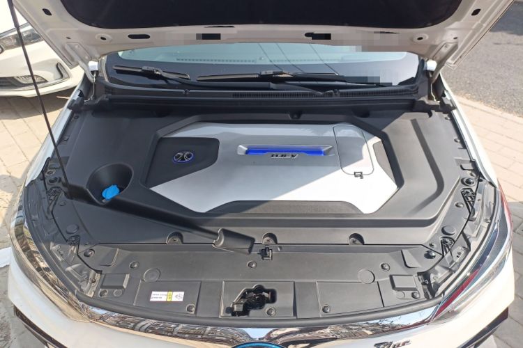 Used BAIC Beijing EU5 2018 R500 Smart Wind Edition Engine Bay