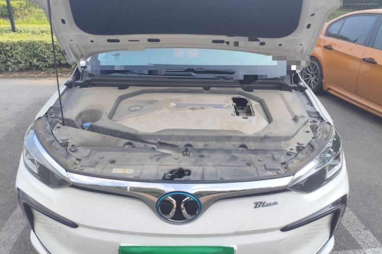 Used BAIC Beijing EU5 2018 R500 Smart Wind Edition Engine Bay