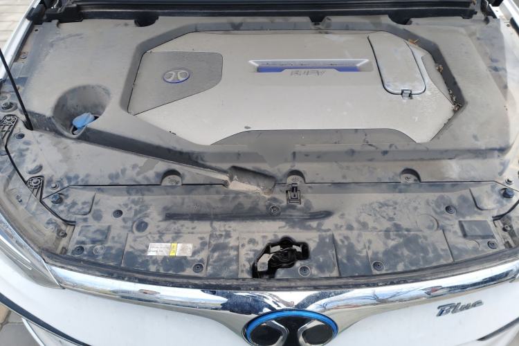 Used BAIC Beijing EU5 2018 R500 Smart Wind Edition Engine Bay