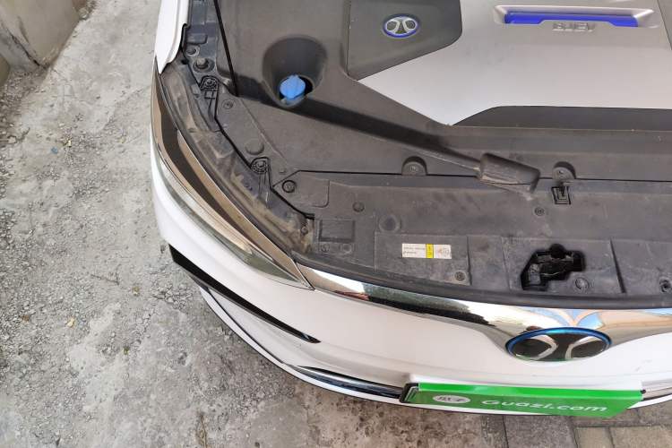 Used BAIC Beijing EU5 2018 R550 Smart Trend Edition Engine Bay Right