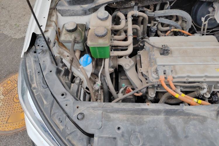 Used BAIC Beijing EU5 2018 R550 Smart Trend Edition Engine Bay Right