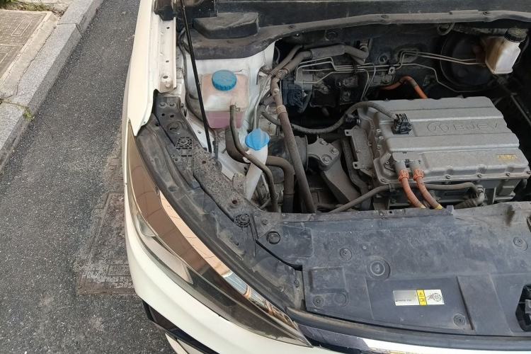 Used BAIC Beijing EU5 2018 R500 Smart Wind Edition Engine Bay Right
