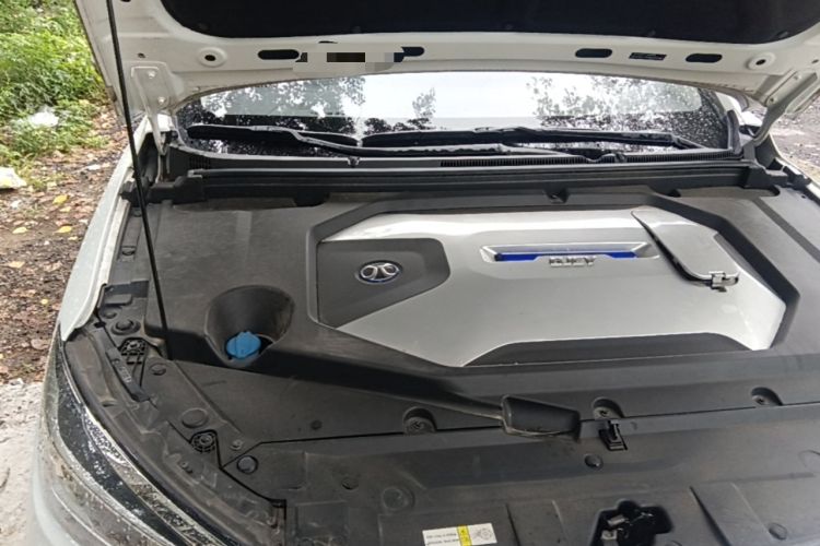 Used BAIC Beijing EU5 2018 R500 Smart Wind Edition Engine Bay Right