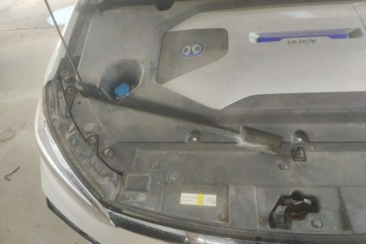 Used BAIC Beijing EU5 2018 R500 Smart Wind Edition Engine Bay Right