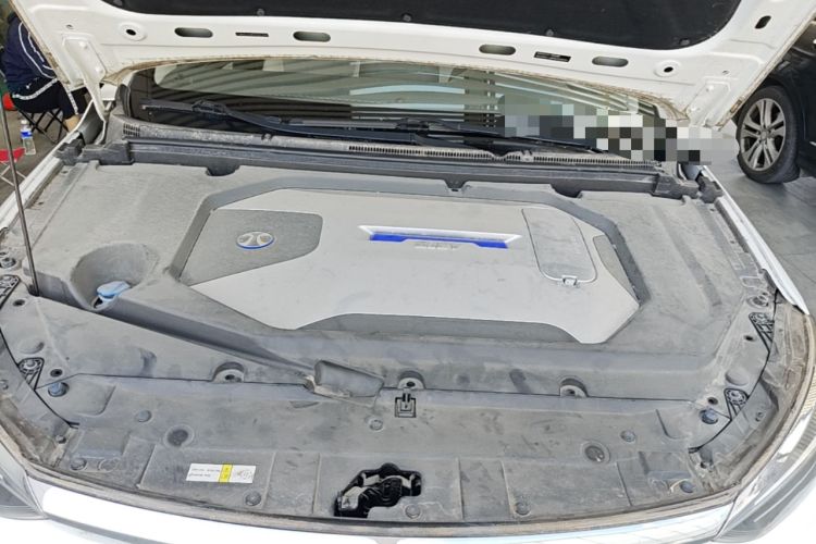 Used BAIC Beijing EU5 2018 R500 Smart Wind Edition Engine Bay