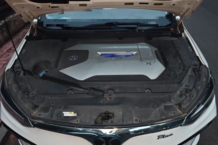 Used BAIC Beijing EU5 2018 R500 Smart Wind Edition Engine Bay