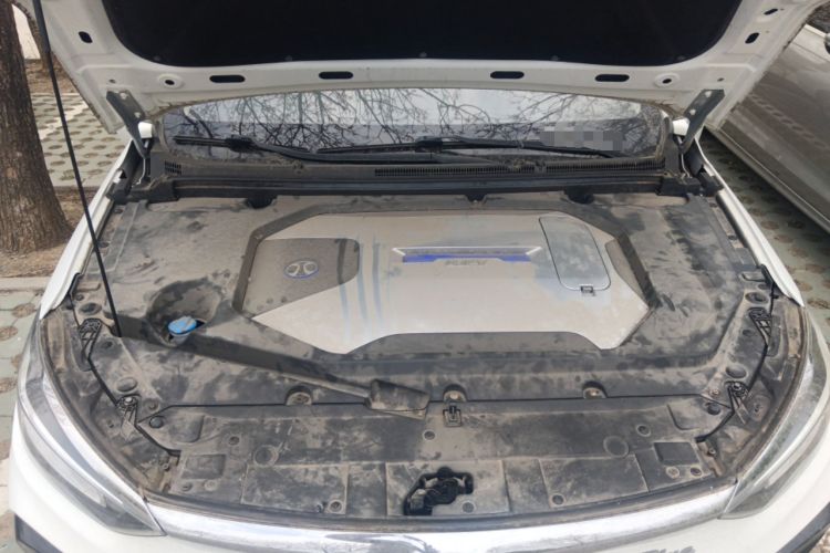 Used BAIC Beijing EU5 2018 R550 Smart Trend Edition Engine Bay