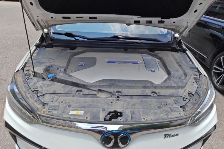 Used BAIC Beijing EU5 2018 R500 Smart Wind Edition Engine Bay