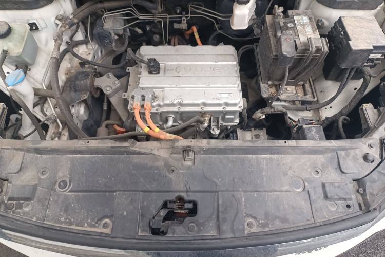 Used BAIC Beijing EU5 2018 R500 Smart Wind Edition Engine Bay